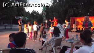 [P13] activitati de seara cu copiii » foto by mt314
 - 
<span class="allrVoted glyphicon glyphicon-heart hidden" id="av787177"></span>
<a class="m-l-10 hidden" id="sv787177" onclick="voting_Foto_DelVot(,787177,921)" role="button">șterge vot <span class="glyphicon glyphicon-remove"></span></a>
<a id="v9787177" class=" c-red"  onclick="voting_Foto_SetVot(787177)" role="button"><span class="glyphicon glyphicon-heart-empty"></span> <b>LIKE</b> = Votează poza</a> <img class="hidden"  id="f787177W9" src="/imagini/loader.gif" border="0" /><span class="AjErrMes hidden" id="e787177ErM"></span>