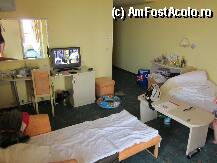 [P15] sufrageria apartamentului, cu intrare directa din hol si trecere spre dormitor » foto by livia72
 - 
<span class="allrVoted glyphicon glyphicon-heart hidden" id="av101228"></span>
<a class="m-l-10 hidden" id="sv101228" onclick="voting_Foto_DelVot(,101228,921)" role="button">șterge vot <span class="glyphicon glyphicon-remove"></span></a>
<a id="v9101228" class=" c-red"  onclick="voting_Foto_SetVot(101228)" role="button"><span class="glyphicon glyphicon-heart-empty"></span> <b>LIKE</b> = Votează poza</a> <img class="hidden"  id="f101228W9" src="/imagini/loader.gif" border="0" /><span class="AjErrMes hidden" id="e101228ErM"></span>