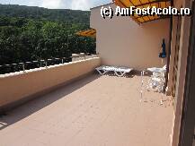 [P05] terasa cum spuneam f. mare, se vede si verdeata din jurul hotelului » foto by livia72
 - 
<span class="allrVoted glyphicon glyphicon-heart hidden" id="av101213"></span>
<a class="m-l-10 hidden" id="sv101213" onclick="voting_Foto_DelVot(,101213,921)" role="button">șterge vot <span class="glyphicon glyphicon-remove"></span></a>
<a id="v9101213" class=" c-red"  onclick="voting_Foto_SetVot(101213)" role="button"><span class="glyphicon glyphicon-heart-empty"></span> <b>LIKE</b> = Votează poza</a> <img class="hidden"  id="f101213W9" src="/imagini/loader.gif" border="0" /><span class="AjErrMes hidden" id="e101213ErM"></span>