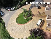 [P08] vedere spre intrarea in hotel » foto by livia72
 - 
<span class="allrVoted glyphicon glyphicon-heart hidden" id="av101217"></span>
<a class="m-l-10 hidden" id="sv101217" onclick="voting_Foto_DelVot(,101217,921)" role="button">șterge vot <span class="glyphicon glyphicon-remove"></span></a>
<a id="v9101217" class=" c-red"  onclick="voting_Foto_SetVot(101217)" role="button"><span class="glyphicon glyphicon-heart-empty"></span> <b>LIKE</b> = Votează poza</a> <img class="hidden"  id="f101217W9" src="/imagini/loader.gif" border="0" /><span class="AjErrMes hidden" id="e101217ErM"></span>