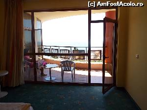 [P04] În balconul apartamentului. » foto by gascone05spr
 - 
<span class="allrVoted glyphicon glyphicon-heart hidden" id="av610906"></span>
<a class="m-l-10 hidden" id="sv610906" onclick="voting_Foto_DelVot(,610906,921)" role="button">șterge vot <span class="glyphicon glyphicon-remove"></span></a>
<a id="v9610906" class=" c-red"  onclick="voting_Foto_SetVot(610906)" role="button"><span class="glyphicon glyphicon-heart-empty"></span> <b>LIKE</b> = Votează poza</a> <img class="hidden"  id="f610906W9" src="/imagini/loader.gif" border="0" /><span class="AjErrMes hidden" id="e610906ErM"></span>