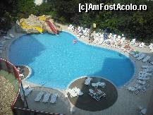 [P04] Piscina din stanga,atentie la gresie » foto by soryn68
 - 
<span class="allrVoted glyphicon glyphicon-heart hidden" id="av125374"></span>
<a class="m-l-10 hidden" id="sv125374" onclick="voting_Foto_DelVot(,125374,939)" role="button">șterge vot <span class="glyphicon glyphicon-remove"></span></a>
<a id="v9125374" class=" c-red"  onclick="voting_Foto_SetVot(125374)" role="button"><span class="glyphicon glyphicon-heart-empty"></span> <b>LIKE</b> = Votează poza</a> <img class="hidden"  id="f125374W9" src="/imagini/loader.gif" border="0" /><span class="AjErrMes hidden" id="e125374ErM"></span>