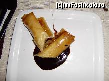 [P44] desert la restaurantul asiatic :banana in aluat! » foto by geni
 - 
<span class="allrVoted glyphicon glyphicon-heart hidden" id="av99268"></span>
<a class="m-l-10 hidden" id="sv99268" onclick="voting_Foto_DelVot(,99268,947)" role="button">șterge vot <span class="glyphicon glyphicon-remove"></span></a>
<a id="v999268" class=" c-red"  onclick="voting_Foto_SetVot(99268)" role="button"><span class="glyphicon glyphicon-heart-empty"></span> <b>LIKE</b> = Votează poza</a> <img class="hidden"  id="f99268W9" src="/imagini/loader.gif" border="0" /><span class="AjErrMes hidden" id="e99268ErM"></span>