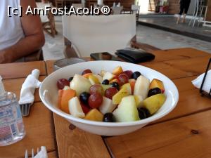 [P47] Salată de fructe, masa de prânz la Metaxa Beach Bar, plaja din Kavos. » foto by maryka
 - 
<span class="allrVoted glyphicon glyphicon-heart hidden" id="av1245404"></span>
<a class="m-l-10 hidden" id="sv1245404" onclick="voting_Foto_DelVot(,1245404,993)" role="button">șterge vot <span class="glyphicon glyphicon-remove"></span></a>
<a id="v91245404" class=" c-red"  onclick="voting_Foto_SetVot(1245404)" role="button"><span class="glyphicon glyphicon-heart-empty"></span> <b>LIKE</b> = Votează poza</a> <img class="hidden"  id="f1245404W9" src="/imagini/loader.gif" border="0" /><span class="AjErrMes hidden" id="e1245404ErM"></span>