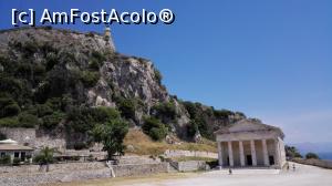 [P03] Old Fortress, Kerkyra, biserica Sf. Gheorghe » foto by dianagiurgiu
 - 
<span class="allrVoted glyphicon glyphicon-heart hidden" id="av767160"></span>
<a class="m-l-10 hidden" id="sv767160" onclick="voting_Foto_DelVot(,767160,993)" role="button">șterge vot <span class="glyphicon glyphicon-remove"></span></a>
<a id="v9767160" class=" c-red"  onclick="voting_Foto_SetVot(767160)" role="button"><span class="glyphicon glyphicon-heart-empty"></span> <b>LIKE</b> = Votează poza</a> <img class="hidden"  id="f767160W9" src="/imagini/loader.gif" border="0" /><span class="AjErrMes hidden" id="e767160ErM"></span>