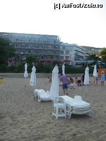 [P02] Am iesit din apa si alerg spre sezlongul de la terasa, apoi imi comand ceva receee... » foto by senateo
 - 
<span class="allrVoted glyphicon glyphicon-heart hidden" id="av122302"></span>
<a class="m-l-10 hidden" id="sv122302" onclick="voting_Foto_DelVot(,122302,1003)" role="button">șterge vot <span class="glyphicon glyphicon-remove"></span></a>
<a id="v9122302" class=" c-red"  onclick="voting_Foto_SetVot(122302)" role="button"><span class="glyphicon glyphicon-heart-empty"></span> <b>LIKE</b> = Votează poza</a> <img class="hidden"  id="f122302W9" src="/imagini/loader.gif" border="0" /><span class="AjErrMes hidden" id="e122302ErM"></span>