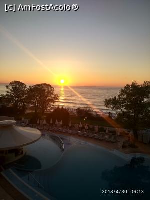 [P01] Răsărit.  » foto by noftag*
 - 
<span class="allrVoted glyphicon glyphicon-heart hidden" id="av964733"></span>
<a class="m-l-10 hidden" id="sv964733" onclick="voting_Foto_DelVot(,964733,1003)" role="button">șterge vot <span class="glyphicon glyphicon-remove"></span></a>
<a id="v9964733" class=" c-red"  onclick="voting_Foto_SetVot(964733)" role="button"><span class="glyphicon glyphicon-heart-empty"></span> <b>LIKE</b> = Votează poza</a> <img class="hidden"  id="f964733W9" src="/imagini/loader.gif" border="0" /><span class="AjErrMes hidden" id="e964733ErM"></span>