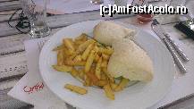 [P14] Burger Italian cu cartofi prajiti » foto by razvand
 - 
<span class="allrVoted glyphicon glyphicon-heart hidden" id="av454763"></span>
<a class="m-l-10 hidden" id="sv454763" onclick="voting_Foto_DelVot(,454763,1077)" role="button">șterge vot <span class="glyphicon glyphicon-remove"></span></a>
<a id="v9454763" class=" c-red"  onclick="voting_Foto_SetVot(454763)" role="button"><span class="glyphicon glyphicon-heart-empty"></span> <b>LIKE</b> = Votează poza</a> <img class="hidden"  id="f454763W9" src="/imagini/loader.gif" border="0" /><span class="AjErrMes hidden" id="e454763ErM"></span>