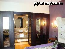 [P03] Baia unui apartament din aripa europeana » foto by Kyandra
 - 
<span class="allrVoted glyphicon glyphicon-heart hidden" id="av126106"></span>
<a class="m-l-10 hidden" id="sv126106" onclick="voting_Foto_DelVot(,126106,1096)" role="button">șterge vot <span class="glyphicon glyphicon-remove"></span></a>
<a id="v9126106" class=" c-red"  onclick="voting_Foto_SetVot(126106)" role="button"><span class="glyphicon glyphicon-heart-empty"></span> <b>LIKE</b> = Votează poza</a> <img class="hidden"  id="f126106W9" src="/imagini/loader.gif" border="0" /><span class="AjErrMes hidden" id="e126106ErM"></span>