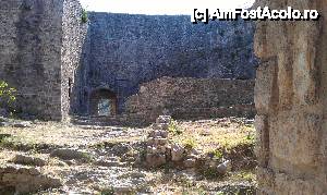 [P14] Interior la 'Citadela'. Cetatea Bar, Muntenegru.  » foto by traian.leuca †
 - 
<span class="allrVoted glyphicon glyphicon-heart hidden" id="av441945"></span>
<a class="m-l-10 hidden" id="sv441945" onclick="voting_Foto_DelVot(,441945,1103)" role="button">șterge vot <span class="glyphicon glyphicon-remove"></span></a>
<a id="v9441945" class=" c-red"  onclick="voting_Foto_SetVot(441945)" role="button"><span class="glyphicon glyphicon-heart-empty"></span> <b>LIKE</b> = Votează poza</a> <img class="hidden"  id="f441945W9" src="/imagini/loader.gif" border="0" /><span class="AjErrMes hidden" id="e441945ErM"></span>