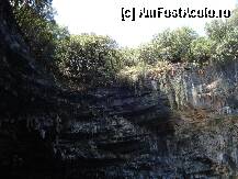 [P18] Tavanul partial surpat al pesterii cu lac Melisani » foto by ionescunic
 - 
<span class="allrVoted glyphicon glyphicon-heart hidden" id="av84271"></span>
<a class="m-l-10 hidden" id="sv84271" onclick="voting_Foto_DelVot(,84271,1121)" role="button">șterge vot <span class="glyphicon glyphicon-remove"></span></a>
<a id="v984271" class=" c-red"  onclick="voting_Foto_SetVot(84271)" role="button"><span class="glyphicon glyphicon-heart-empty"></span> <b>LIKE</b> = Votează poza</a> <img class="hidden"  id="f84271W9" src="/imagini/loader.gif" border="0" /><span class="AjErrMes hidden" id="e84271ErM"></span>
