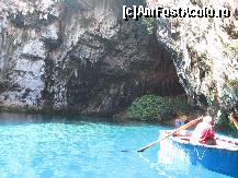 [P05] Kefalonia- Pestera Melissani:  O imagine unica, o lumina incredibila si un lac de cristal. Iun.'09. » foto by motaneata
 - 
<span class="allrVoted glyphicon glyphicon-heart hidden" id="av53756"></span>
<a class="m-l-10 hidden" id="sv53756" onclick="voting_Foto_DelVot(,53756,1121)" role="button">șterge vot <span class="glyphicon glyphicon-remove"></span></a>
<a id="v953756" class=" c-red"  onclick="voting_Foto_SetVot(53756)" role="button"><span class="glyphicon glyphicon-heart-empty"></span> <b>LIKE</b> = Votează poza</a> <img class="hidden"  id="f53756W9" src="/imagini/loader.gif" border="0" /><span class="AjErrMes hidden" id="e53756ErM"></span>