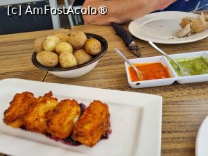 [P04] Queso Frito, ceva branza, papas Arrugadas » foto by lottee7
 - 
<span class="allrVoted glyphicon glyphicon-heart hidden" id="av1463869"></span>
<a class="m-l-10 hidden" id="sv1463869" onclick="voting_Foto_DelVot(,1463869,1154)" role="button">șterge vot <span class="glyphicon glyphicon-remove"></span></a>
<a id="v91463869" class=" c-red"  onclick="voting_Foto_SetVot(1463869)" role="button"><span class="glyphicon glyphicon-heart-empty"></span> <b>LIKE</b> = Votează poza</a> <img class="hidden"  id="f1463869W9" src="/imagini/loader.gif" border="0" /><span class="AjErrMes hidden" id="e1463869ErM"></span>