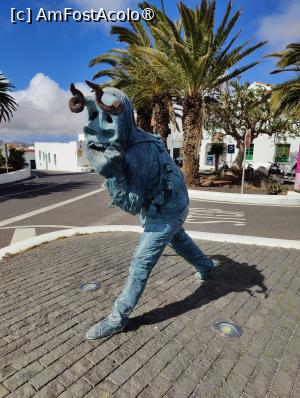 [P59] La pas prin Teguise » foto by crismis
 - 
<span class="allrVoted glyphicon glyphicon-heart hidden" id="av1484047"></span>
<a class="m-l-10 hidden" id="sv1484047" onclick="voting_Foto_DelVot(,1484047,1154)" role="button">șterge vot <span class="glyphicon glyphicon-remove"></span></a>
<a id="v91484047" class=" c-red"  onclick="voting_Foto_SetVot(1484047)" role="button"><span class="glyphicon glyphicon-heart-empty"></span> <b>LIKE</b> = Votează poza</a> <img class="hidden"  id="f1484047W9" src="/imagini/loader.gif" border="0" /><span class="AjErrMes hidden" id="e1484047ErM"></span>