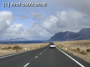 [P61] Pe șoselele insulei Lanzarote; spre țărmul nordic » foto by crismis
 - 
<span class="allrVoted glyphicon glyphicon-heart hidden" id="av1484049"></span>
<a class="m-l-10 hidden" id="sv1484049" onclick="voting_Foto_DelVot(,1484049,1154)" role="button">șterge vot <span class="glyphicon glyphicon-remove"></span></a>
<a id="v91484049" class=" c-red"  onclick="voting_Foto_SetVot(1484049)" role="button"><span class="glyphicon glyphicon-heart-empty"></span> <b>LIKE</b> = Votează poza</a> <img class="hidden"  id="f1484049W9" src="/imagini/loader.gif" border="0" /><span class="AjErrMes hidden" id="e1484049ErM"></span>