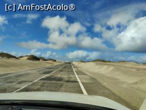 [P63] Dune de nisip de ambele părți ale șoselei în apropiere de plaja Famara și La Caleta » foto by crismis
 - 
<span class="allrVoted glyphicon glyphicon-heart hidden" id="av1484051"></span>
<a class="m-l-10 hidden" id="sv1484051" onclick="voting_Foto_DelVot(,1484051,1154)" role="button">șterge vot <span class="glyphicon glyphicon-remove"></span></a>
<a id="v91484051" class=" c-red"  onclick="voting_Foto_SetVot(1484051)" role="button"><span class="glyphicon glyphicon-heart-empty"></span> <b>LIKE</b> = Votează poza</a> <img class="hidden"  id="f1484051W9" src="/imagini/loader.gif" border="0" /><span class="AjErrMes hidden" id="e1484051ErM"></span>