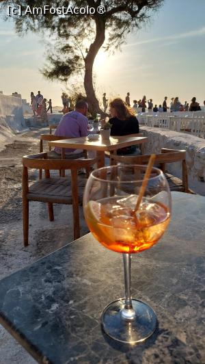 [P27] Un aperol spritz la apus: 14 euro! » foto by Carmen Ion
 - 
<span class="allrVoted glyphicon glyphicon-heart hidden" id="av1429955"></span>
<a class="m-l-10 hidden" id="sv1429955" onclick="voting_Foto_DelVot(,1429955,1176)" role="button">șterge vot <span class="glyphicon glyphicon-remove"></span></a>
<a id="v91429955" class=" c-red"  onclick="voting_Foto_SetVot(1429955)" role="button"><span class="glyphicon glyphicon-heart-empty"></span> <b>LIKE</b> = Votează poza</a> <img class="hidden"  id="f1429955W9" src="/imagini/loader.gif" border="0" /><span class="AjErrMes hidden" id="e1429955ErM"></span>