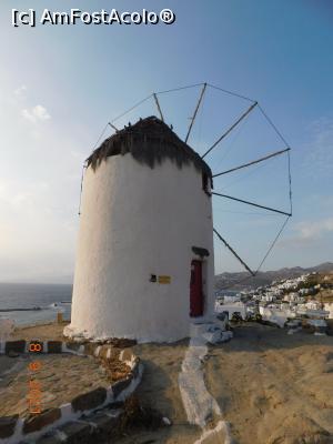 [P19] Moara Boni, un simbol al oraşului Mykonos, astăzi muzeu » foto by irinad
 - 
<span class="allrVoted glyphicon glyphicon-heart hidden" id="av1262520"></span>
<a class="m-l-10 hidden" id="sv1262520" onclick="voting_Foto_DelVot(,1262520,1176)" role="button">șterge vot <span class="glyphicon glyphicon-remove"></span></a>
<a id="v91262520" class=" c-red"  onclick="voting_Foto_SetVot(1262520)" role="button"><span class="glyphicon glyphicon-heart-empty"></span> <b>LIKE</b> = Votează poza</a> <img class="hidden"  id="f1262520W9" src="/imagini/loader.gif" border="0" /><span class="AjErrMes hidden" id="e1262520ErM"></span>