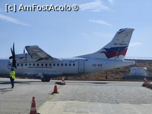 [P55] Avionul ce ne va purta din Syros în Atena » foto by crismis
 - 
<span class="allrVoted glyphicon glyphicon-heart hidden" id="av1465896"></span>
<a class="m-l-10 hidden" id="sv1465896" onclick="voting_Foto_DelVot(,1465896,1227)" role="button">șterge vot <span class="glyphicon glyphicon-remove"></span></a>
<a id="v91465896" class=" c-red"  onclick="voting_Foto_SetVot(1465896)" role="button"><span class="glyphicon glyphicon-heart-empty"></span> <b>LIKE</b> = Votează poza</a> <img class="hidden"  id="f1465896W9" src="/imagini/loader.gif" border="0" /><span class="AjErrMes hidden" id="e1465896ErM"></span>