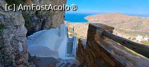 [P51] La pas prin Lagada, Amorgos, de la o bisericuță agățată de munte » foto by irinad <span class="label label-default labelC_thin small">NEVOTABILĂ</span>