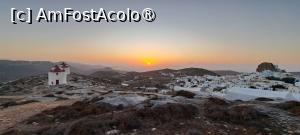 [P86] Apus de soare în Chora Amorgos » foto by irinad
 - 
<span class="allrVoted glyphicon glyphicon-heart hidden" id="av1484302"></span>
<a class="m-l-10 hidden" id="sv1484302" onclick="voting_Foto_DelVot(,1484302,1227)" role="button">șterge vot <span class="glyphicon glyphicon-remove"></span></a>
<a id="v91484302" class=" c-red"  onclick="voting_Foto_SetVot(1484302)" role="button"><span class="glyphicon glyphicon-heart-empty"></span> <b>LIKE</b> = Votează poza</a> <img class="hidden"  id="f1484302W9" src="/imagini/loader.gif" border="0" /><span class="AjErrMes hidden" id="e1484302ErM"></span>