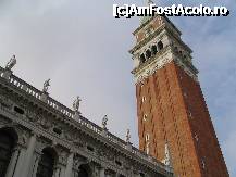 [P13] Piata San Marco-Campanile si Procuratie Nuove » foto by luciaoradea
 - 
<span class="allrVoted glyphicon glyphicon-heart hidden" id="av226458"></span>
<a class="m-l-10 hidden" id="sv226458" onclick="voting_Foto_DelVot(,226458,1229)" role="button">șterge vot <span class="glyphicon glyphicon-remove"></span></a>
<a id="v9226458" class=" c-red"  onclick="voting_Foto_SetVot(226458)" role="button"><span class="glyphicon glyphicon-heart-empty"></span> <b>LIKE</b> = Votează poza</a> <img class="hidden"  id="f226458W9" src="/imagini/loader.gif" border="0" /><span class="AjErrMes hidden" id="e226458ErM"></span>