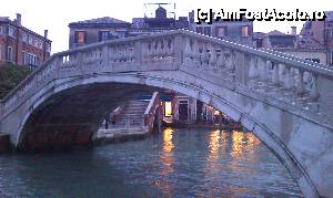 [P01] Al doilea pod ce traverseaza Canal Grande, Ponte Scalzi. Venetia, Italia.  » foto by traian.leuca †
 - 
<span class="allrVoted glyphicon glyphicon-heart hidden" id="av404835"></span>
<a class="m-l-10 hidden" id="sv404835" onclick="voting_Foto_DelVot(,404835,1229)" role="button">șterge vot <span class="glyphicon glyphicon-remove"></span></a>
<a id="v9404835" class=" c-red"  onclick="voting_Foto_SetVot(404835)" role="button"><span class="glyphicon glyphicon-heart-empty"></span> <b>LIKE</b> = Votează poza</a> <img class="hidden"  id="f404835W9" src="/imagini/loader.gif" border="0" /><span class="AjErrMes hidden" id="e404835ErM"></span>