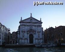 [P62] Veneția, Canal Grande: Chiesa San Stae » foto by mariana.olaru
 - 
<span class="allrVoted glyphicon glyphicon-heart hidden" id="av185613"></span>
<a class="m-l-10 hidden" id="sv185613" onclick="voting_Foto_DelVot(,185613,1229)" role="button">șterge vot <span class="glyphicon glyphicon-remove"></span></a>
<a id="v9185613" class=" c-red"  onclick="voting_Foto_SetVot(185613)" role="button"><span class="glyphicon glyphicon-heart-empty"></span> <b>LIKE</b> = Votează poza</a> <img class="hidden"  id="f185613W9" src="/imagini/loader.gif" border="0" /><span class="AjErrMes hidden" id="e185613ErM"></span>