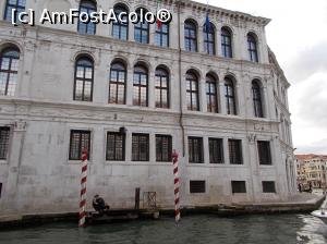 [P01] Pe Canal Grande, Veneția. Palazzo Camerlenghi. » foto by mihaelavoicu
 - 
<span class="allrVoted glyphicon glyphicon-heart hidden" id="av1217829"></span>
<a class="m-l-10 hidden" id="sv1217829" onclick="voting_Foto_DelVot(,1217829,1229)" role="button">șterge vot <span class="glyphicon glyphicon-remove"></span></a>
<a id="v91217829" class=" c-red"  onclick="voting_Foto_SetVot(1217829)" role="button"><span class="glyphicon glyphicon-heart-empty"></span> <b>LIKE</b> = Votează poza</a> <img class="hidden"  id="f1217829W9" src="/imagini/loader.gif" border="0" /><span class="AjErrMes hidden" id="e1217829ErM"></span>