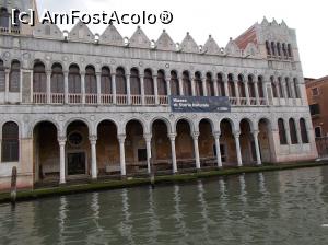 [P13] Pe Canal Grande, Veneția. Fondaco dei Turchi. » foto by mihaelavoicu
 - 
<span class="allrVoted glyphicon glyphicon-heart hidden" id="av1217841"></span>
<a class="m-l-10 hidden" id="sv1217841" onclick="voting_Foto_DelVot(,1217841,1229)" role="button">șterge vot <span class="glyphicon glyphicon-remove"></span></a>
<a id="v91217841" class=" c-red"  onclick="voting_Foto_SetVot(1217841)" role="button"><span class="glyphicon glyphicon-heart-empty"></span> <b>LIKE</b> = Votează poza</a> <img class="hidden"  id="f1217841W9" src="/imagini/loader.gif" border="0" /><span class="AjErrMes hidden" id="e1217841ErM"></span>