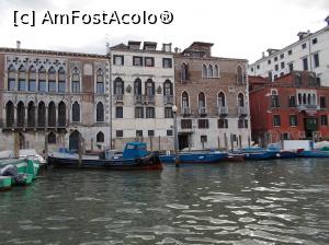 [P04] Pe Canal Grande, Veneția. Palazzi Morosini, Iona, Feronni și Favretta » foto by mihaelavoicu
 - 
<span class="allrVoted glyphicon glyphicon-heart hidden" id="av1217832"></span>
<a class="m-l-10 hidden" id="sv1217832" onclick="voting_Foto_DelVot(,1217832,1229)" role="button">șterge vot <span class="glyphicon glyphicon-remove"></span></a>
<a id="v91217832" class=" c-red"  onclick="voting_Foto_SetVot(1217832)" role="button"><span class="glyphicon glyphicon-heart-empty"></span> <b>LIKE</b> = Votează poza</a> <img class="hidden"  id="f1217832W9" src="/imagini/loader.gif" border="0" /><span class="AjErrMes hidden" id="e1217832ErM"></span>