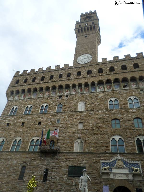 [P14] Palazzo Vecchio » foto by amero
 - 
<span class="allrVoted glyphicon glyphicon-heart hidden" id="av699129"></span>
<a class="m-l-10 hidden" id="sv699129" onclick="voting_Foto_DelVot(,699129,1230)" role="button">șterge vot <span class="glyphicon glyphicon-remove"></span></a>
<a id="v9699129" class=" c-red"  onclick="voting_Foto_SetVot(699129)" role="button"><span class="glyphicon glyphicon-heart-empty"></span> <b>LIKE</b> = Votează poza</a> <img class="hidden"  id="f699129W9" src="/imagini/loader.gif" border="0" /><span class="AjErrMes hidden" id="e699129ErM"></span>