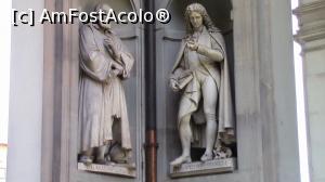 [P81] Galeriile Uffizi, fatada. Grup statuar: Galileo Galilei (stanga) si Antonio Micheli (dreapta).  » foto by ovidiuyepi
 - 
<span class="allrVoted glyphicon glyphicon-heart hidden" id="av1152873"></span>
<a class="m-l-10 hidden" id="sv1152873" onclick="voting_Foto_DelVot(,1152873,1230)" role="button">șterge vot <span class="glyphicon glyphicon-remove"></span></a>
<a id="v91152873" class=" c-red"  onclick="voting_Foto_SetVot(1152873)" role="button"><span class="glyphicon glyphicon-heart-empty"></span> <b>LIKE</b> = Votează poza</a> <img class="hidden"  id="f1152873W9" src="/imagini/loader.gif" border="0" /><span class="AjErrMes hidden" id="e1152873ErM"></span>