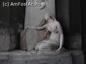 [P16] Florența. Santissima Annunziata. Monumentul funerar Giambologna. » foto by mihaelavoicu
 - 
<span class="allrVoted glyphicon glyphicon-heart hidden" id="av1148248"></span>
<a class="m-l-10 hidden" id="sv1148248" onclick="voting_Foto_DelVot(,1148248,1230)" role="button">șterge vot <span class="glyphicon glyphicon-remove"></span></a>
<a id="v91148248" class=" c-red"  onclick="voting_Foto_SetVot(1148248)" role="button"><span class="glyphicon glyphicon-heart-empty"></span> <b>LIKE</b> = Votează poza</a> <img class="hidden"  id="f1148248W9" src="/imagini/loader.gif" border="0" /><span class="AjErrMes hidden" id="e1148248ErM"></span>