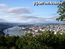 [P08] Budapesta - vedere panoramica de pe muntele Gellert » foto by presario
 - 
<span class="allrVoted glyphicon glyphicon-heart hidden" id="av42248"></span>
<a class="m-l-10 hidden" id="sv42248" onclick="voting_Foto_DelVot(,42248,1275)" role="button">șterge vot <span class="glyphicon glyphicon-remove"></span></a>
<a id="v942248" class=" c-red"  onclick="voting_Foto_SetVot(42248)" role="button"><span class="glyphicon glyphicon-heart-empty"></span> <b>LIKE</b> = Votează poza</a> <img class="hidden"  id="f42248W9" src="/imagini/loader.gif" border="0" /><span class="AjErrMes hidden" id="e42248ErM"></span>