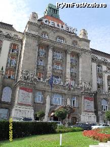 [P19] Hotel Gellert din Buda,orasul vechi » foto by ms65
 - 
<span class="allrVoted glyphicon glyphicon-heart hidden" id="av51191"></span>
<a class="m-l-10 hidden" id="sv51191" onclick="voting_Foto_DelVot(,51191,1275)" role="button">șterge vot <span class="glyphicon glyphicon-remove"></span></a>
<a id="v951191" class=" c-red"  onclick="voting_Foto_SetVot(51191)" role="button"><span class="glyphicon glyphicon-heart-empty"></span> <b>LIKE</b> = Votează poza</a> <img class="hidden"  id="f51191W9" src="/imagini/loader.gif" border="0" /><span class="AjErrMes hidden" id="e51191ErM"></span>