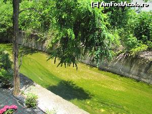 [P05] Este vedere de pe balcon, paraiasul ce trece prin spatele hotelului, este verde de la plantele acvatice.  » foto by elviramvio
 - 
<span class="allrVoted glyphicon glyphicon-heart hidden" id="av631741"></span>
<a class="m-l-10 hidden" id="sv631741" onclick="voting_Foto_DelVot(,631741,1344)" role="button">șterge vot <span class="glyphicon glyphicon-remove"></span></a>
<a id="v9631741" class=" c-red"  onclick="voting_Foto_SetVot(631741)" role="button"><span class="glyphicon glyphicon-heart-empty"></span> <b>LIKE</b> = Votează poza</a> <img class="hidden"  id="f631741W9" src="/imagini/loader.gif" border="0" /><span class="AjErrMes hidden" id="e631741ErM"></span>