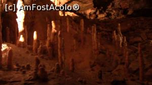 [P06] Stalagmite in „Sala Rosie”.  » foto by ovidiuyepi
 - 
<span class="allrVoted glyphicon glyphicon-heart hidden" id="av1156116"></span>
<a class="m-l-10 hidden" id="sv1156116" onclick="voting_Foto_DelVot(,1156116,1382)" role="button">șterge vot <span class="glyphicon glyphicon-remove"></span></a>
<a id="v91156116" class=" c-red"  onclick="voting_Foto_SetVot(1156116)" role="button"><span class="glyphicon glyphicon-heart-empty"></span> <b>LIKE</b> = Votează poza</a> <img class="hidden"  id="f1156116W9" src="/imagini/loader.gif" border="0" /><span class="AjErrMes hidden" id="e1156116ErM"></span>