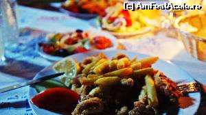 [P06] Calamari la o taverna din Sarti » foto by Mina12
 - 
<span class="allrVoted glyphicon glyphicon-heart hidden" id="av645658"></span>
<a class="m-l-10 hidden" id="sv645658" onclick="voting_Foto_DelVot(,645658,1423)" role="button">șterge vot <span class="glyphicon glyphicon-remove"></span></a>
<a id="v9645658" class=" c-red"  onclick="voting_Foto_SetVot(645658)" role="button"><span class="glyphicon glyphicon-heart-empty"></span> <b>LIKE</b> = Votează poza</a> <img class="hidden"  id="f645658W9" src="/imagini/loader.gif" border="0" /><span class="AjErrMes hidden" id="e645658ErM"></span>
