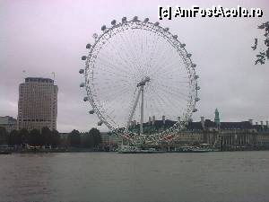 [P22] London Eye, roata londoneză văzută de pe malul Tamisei. Londra, Anglia. » foto by traian.leuca †
 - 
<span class="allrVoted glyphicon glyphicon-heart hidden" id="av413438"></span>
<a class="m-l-10 hidden" id="sv413438" onclick="voting_Foto_DelVot(,413438,1570)" role="button">șterge vot <span class="glyphicon glyphicon-remove"></span></a>
<a id="v9413438" class=" c-red"  onclick="voting_Foto_SetVot(413438)" role="button"><span class="glyphicon glyphicon-heart-empty"></span> <b>LIKE</b> = Votează poza</a> <img class="hidden"  id="f413438W9" src="/imagini/loader.gif" border="0" /><span class="AjErrMes hidden" id="e413438ErM"></span>