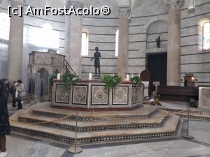 [P21] Battistero di San Giovanni (Baptisteriul Sfântului Ion), unde au loc ceremoniile pentru botezuri.  » foto by Aurici
 - 
<span class="allrVoted glyphicon glyphicon-heart hidden" id="av978993"></span>
<a class="m-l-10 hidden" id="sv978993" onclick="voting_Foto_DelVot(,978993,1574)" role="button">șterge vot <span class="glyphicon glyphicon-remove"></span></a>
<a id="v9978993" class=" c-red"  onclick="voting_Foto_SetVot(978993)" role="button"><span class="glyphicon glyphicon-heart-empty"></span> <b>LIKE</b> = Votează poza</a> <img class="hidden"  id="f978993W9" src="/imagini/loader.gif" border="0" /><span class="AjErrMes hidden" id="e978993ErM"></span>