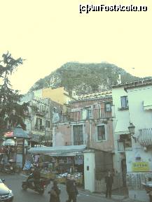 [P05] Taormina- strada, muntele Tauro si sus castelul medieval. » foto by Michi
 - 
<span class="allrVoted glyphicon glyphicon-heart hidden" id="av66110"></span>
<a class="m-l-10 hidden" id="sv66110" onclick="voting_Foto_DelVot(,66110,1579)" role="button">șterge vot <span class="glyphicon glyphicon-remove"></span></a>
<a id="v966110" class=" c-red"  onclick="voting_Foto_SetVot(66110)" role="button"><span class="glyphicon glyphicon-heart-empty"></span> <b>LIKE</b> = Votează poza</a> <img class="hidden"  id="f66110W9" src="/imagini/loader.gif" border="0" /><span class="AjErrMes hidden" id="e66110ErM"></span>