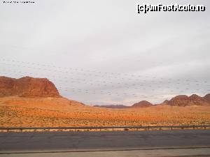 [P22] prin deşertul Wadi Rum (Valea Lunii)  » foto by marea_morevna
 - 
<span class="allrVoted glyphicon glyphicon-heart hidden" id="av585378"></span>
<a class="m-l-10 hidden" id="sv585378" onclick="voting_Foto_DelVot(,585378,1615)" role="button">șterge vot <span class="glyphicon glyphicon-remove"></span></a>
<a id="v9585378" class=" c-red"  onclick="voting_Foto_SetVot(585378)" role="button"><span class="glyphicon glyphicon-heart-empty"></span> <b>LIKE</b> = Votează poza</a> <img class="hidden"  id="f585378W9" src="/imagini/loader.gif" border="0" /><span class="AjErrMes hidden" id="e585378ErM"></span>