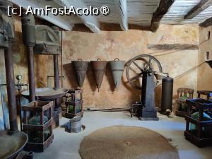 [P26] Moara veche de ulei de măsline din Roussilllon » foto by crismis
 - 
<span class="allrVoted glyphicon glyphicon-heart hidden" id="av1523339"></span>
<a class="m-l-10 hidden" id="sv1523339" onclick="voting_Foto_DelVot(,1523339,1628)" role="button">șterge vot <span class="glyphicon glyphicon-remove"></span></a>
<a id="v91523339" class=" c-red"  onclick="voting_Foto_SetVot(1523339)" role="button"><span class="glyphicon glyphicon-heart-empty"></span> <b>LIKE</b> = Votează poza</a> <img class="hidden"  id="f1523339W9" src="/imagini/loader.gif" border="0" /><span class="AjErrMes hidden" id="e1523339ErM"></span>