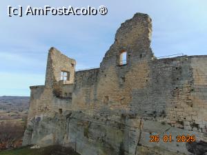 [P47] Lacoste, castel de Sade » foto by Yolanda
 - 
<span class="allrVoted glyphicon glyphicon-heart hidden" id="av1469968"></span>
<a class="m-l-10 hidden" id="sv1469968" onclick="voting_Foto_DelVot(,1469968,1628)" role="button">șterge vot <span class="glyphicon glyphicon-remove"></span></a>
<a id="v91469968" class=" c-red"  onclick="voting_Foto_SetVot(1469968)" role="button"><span class="glyphicon glyphicon-heart-empty"></span> <b>LIKE</b> = Votează poza</a> <img class="hidden"  id="f1469968W9" src="/imagini/loader.gif" border="0" /><span class="AjErrMes hidden" id="e1469968ErM"></span>