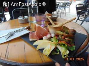 [P24] camembert la cuptor » foto by Yolanda
 - 
<span class="allrVoted glyphicon glyphicon-heart hidden" id="av1483795"></span>
<a class="m-l-10 hidden" id="sv1483795" onclick="voting_Foto_DelVot(,1483795,1628)" role="button">șterge vot <span class="glyphicon glyphicon-remove"></span></a>
<a id="v91483795" class=" c-red"  onclick="voting_Foto_SetVot(1483795)" role="button"><span class="glyphicon glyphicon-heart-empty"></span> <b>LIKE</b> = Votează poza</a> <img class="hidden"  id="f1483795W9" src="/imagini/loader.gif" border="0" /><span class="AjErrMes hidden" id="e1483795ErM"></span>