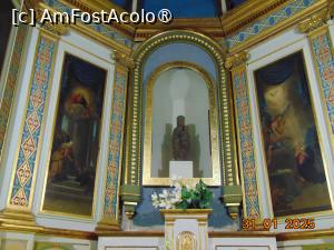 [P38] biserica Notre Dame de Romigier, Fecioara neagra » foto by Yolanda
 - 
<span class="allrVoted glyphicon glyphicon-heart hidden" id="av1483809"></span>
<a class="m-l-10 hidden" id="sv1483809" onclick="voting_Foto_DelVot(,1483809,1628)" role="button">șterge vot <span class="glyphicon glyphicon-remove"></span></a>
<a id="v91483809" class=" c-red"  onclick="voting_Foto_SetVot(1483809)" role="button"><span class="glyphicon glyphicon-heart-empty"></span> <b>LIKE</b> = Votează poza</a> <img class="hidden"  id="f1483809W9" src="/imagini/loader.gif" border="0" /><span class="AjErrMes hidden" id="e1483809ErM"></span>