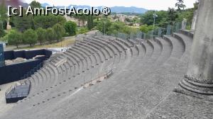 [P10] amfiteatrul vazut de sus, lateral » foto by Yolanda
 - 
<span class="allrVoted glyphicon glyphicon-heart hidden" id="av1525651"></span>
<a class="m-l-10 hidden" id="sv1525651" onclick="voting_Foto_DelVot(,1525651,1628)" role="button">șterge vot <span class="glyphicon glyphicon-remove"></span></a>
<a id="v91525651" class=" c-red"  onclick="voting_Foto_SetVot(1525651)" role="button"><span class="glyphicon glyphicon-heart-empty"></span> <b>LIKE</b> = Votează poza</a> <img class="hidden"  id="f1525651W9" src="/imagini/loader.gif" border="0" /><span class="AjErrMes hidden" id="e1525651ErM"></span>