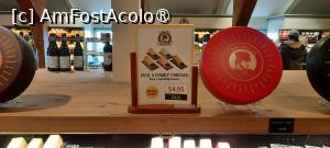 [P22] Zaanse Schans, Ferma de brânzeturi „Catharina”, Ofertă de brânzeturi și nu numai » foto by mprofeanu
 - 
<span class="allrVoted glyphicon glyphicon-heart hidden" id="av1515075"></span>
<a class="m-l-10 hidden" id="sv1515075" onclick="voting_Foto_DelVot(,1515075,1639)" role="button">șterge vot <span class="glyphicon glyphicon-remove"></span></a>
<a id="v91515075" class=" c-red"  onclick="voting_Foto_SetVot(1515075)" role="button"><span class="glyphicon glyphicon-heart-empty"></span> <b>LIKE</b> = Votează poza</a> <img class="hidden"  id="f1515075W9" src="/imagini/loader.gif" border="0" /><span class="AjErrMes hidden" id="e1515075ErM"></span>