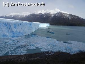 [P32] ghețarul Perito Moreno » foto by robert
 - 
<span class="allrVoted glyphicon glyphicon-heart hidden" id="av1023336"></span>
<a class="m-l-10 hidden" id="sv1023336" onclick="voting_Foto_DelVot(,1023336,1650)" role="button">șterge vot <span class="glyphicon glyphicon-remove"></span></a>
<a id="v91023336" class=" c-red"  onclick="voting_Foto_SetVot(1023336)" role="button"><span class="glyphicon glyphicon-heart-empty"></span> <b>LIKE</b> = Votează poza</a> <img class="hidden"  id="f1023336W9" src="/imagini/loader.gif" border="0" /><span class="AjErrMes hidden" id="e1023336ErM"></span>